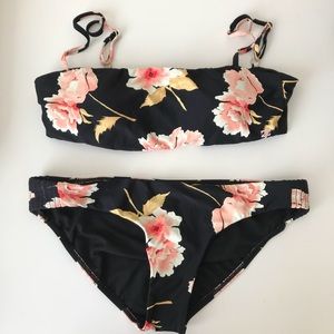 Billabong Floral Bikini Top (L)